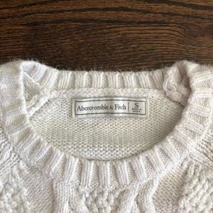 Abercrombie&Fitch sweater for girls S size
